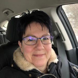 Meet your Posher, Madeleine